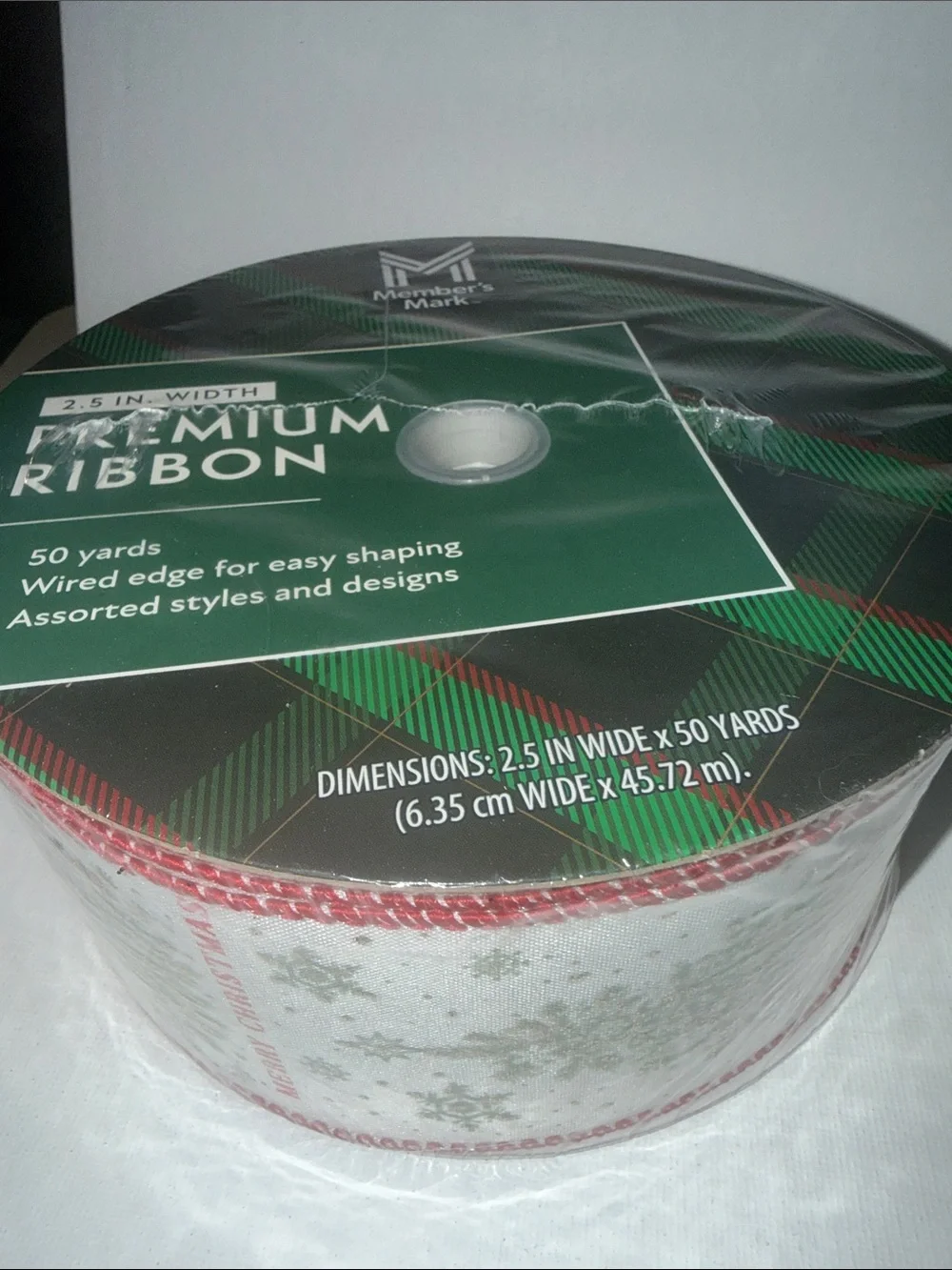 Festive Green & Red 'Merry Christmas' Holiday Garland Ribbon